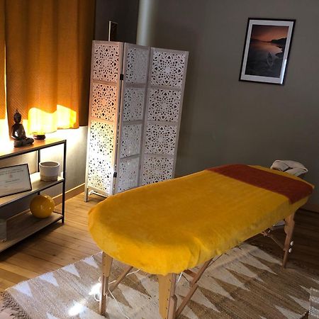 Chambres Et Table D'Hotes Le Pontet Arthes Luaran gambar